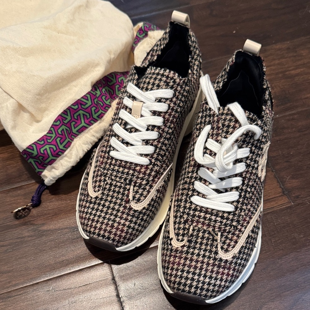Tory Burch Chic Houndstooth Sneakers with White Accents NWT
